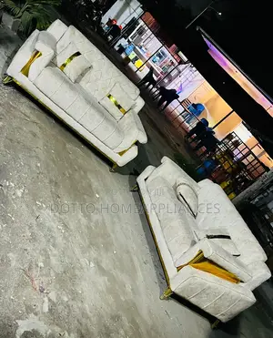 Sofa Set Fiber Na Spring Used Rangi Nzurii Mnoo Tuwahi