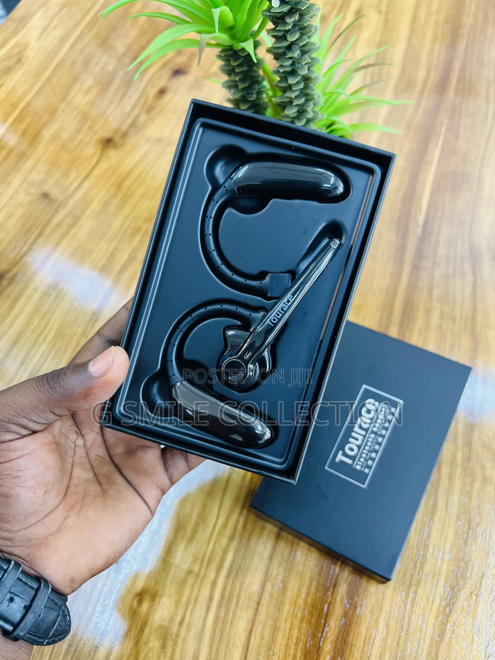 Tourace Ufo Wireless Headsets With A Microphone