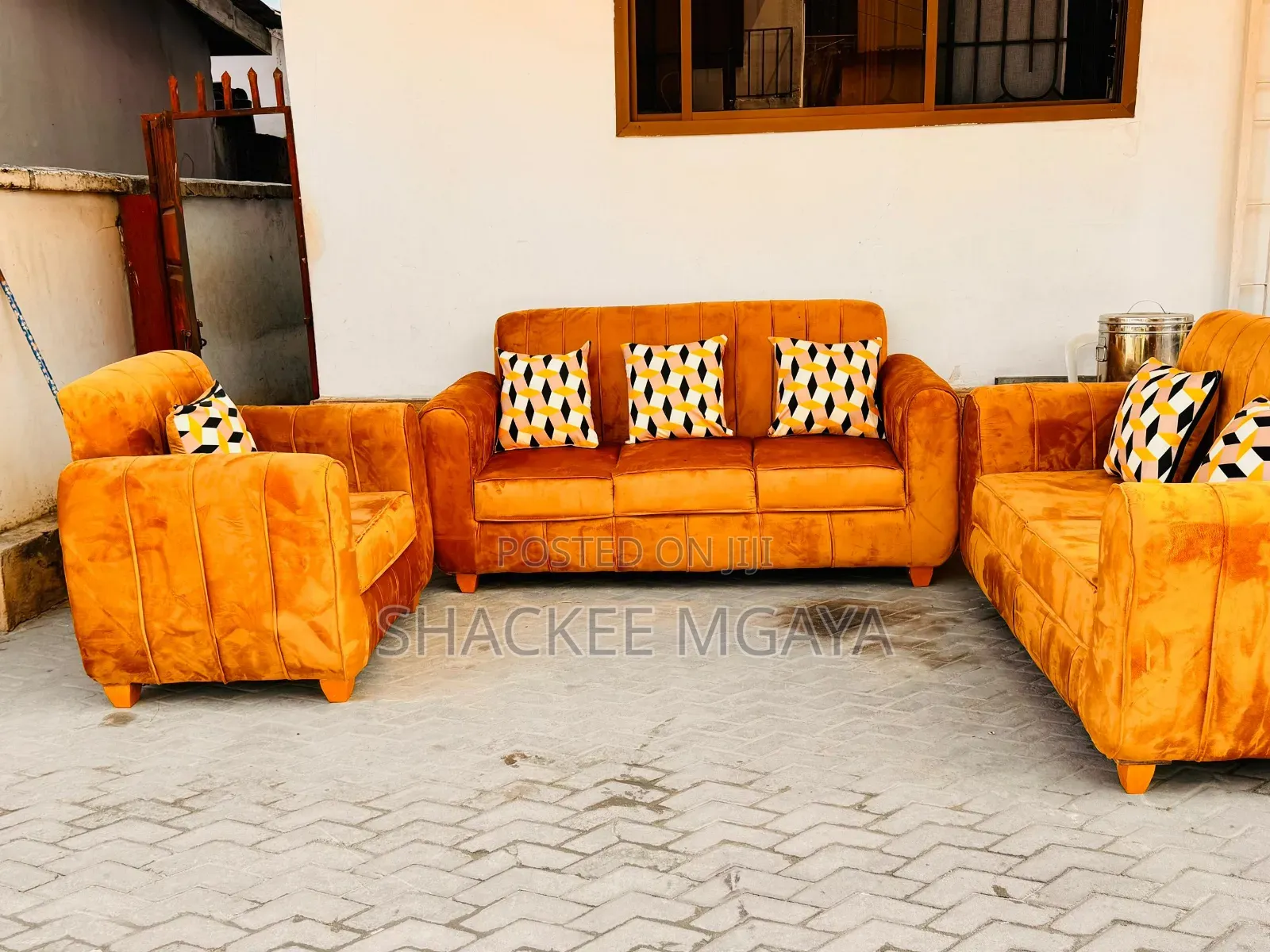 Sofa Set 3:2:1