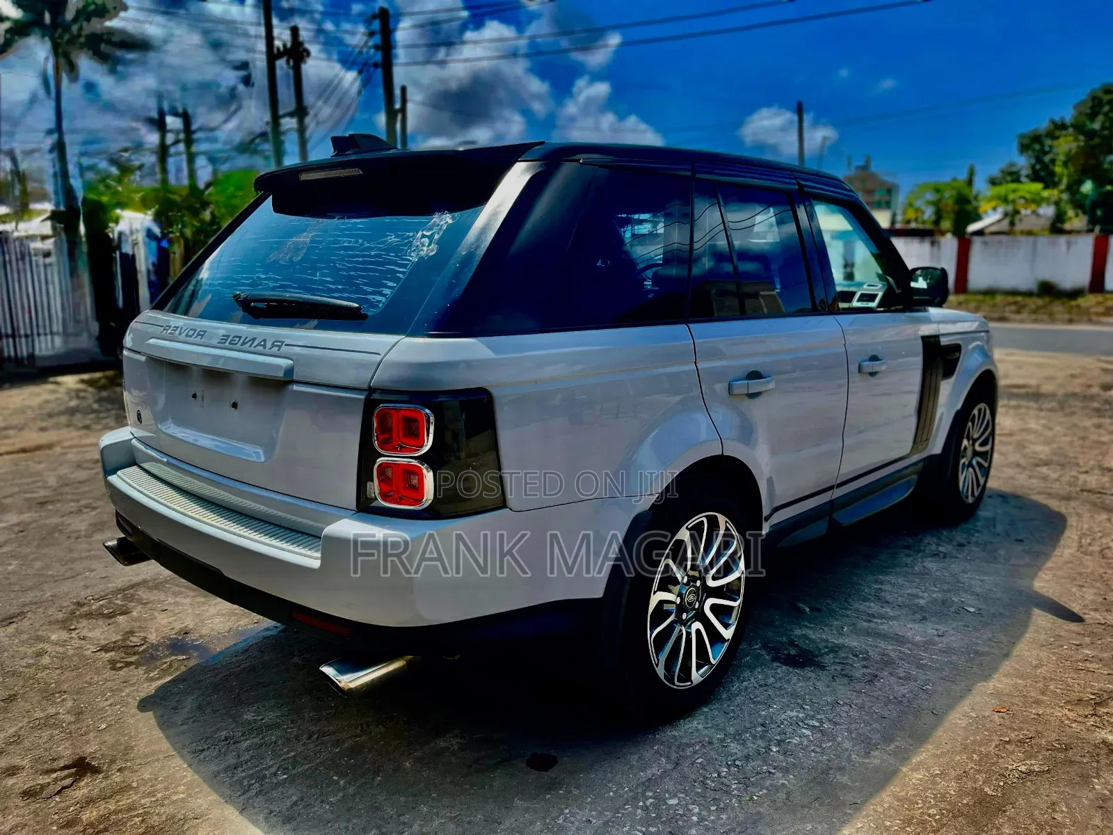 Land Rover Range Rover Sport HSE 4x4 (5.0L 8cyl 6A) 2011 White