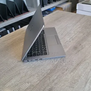Laptop Dell Latitude 5310 8GB Intel Core I5 SSD 500GB