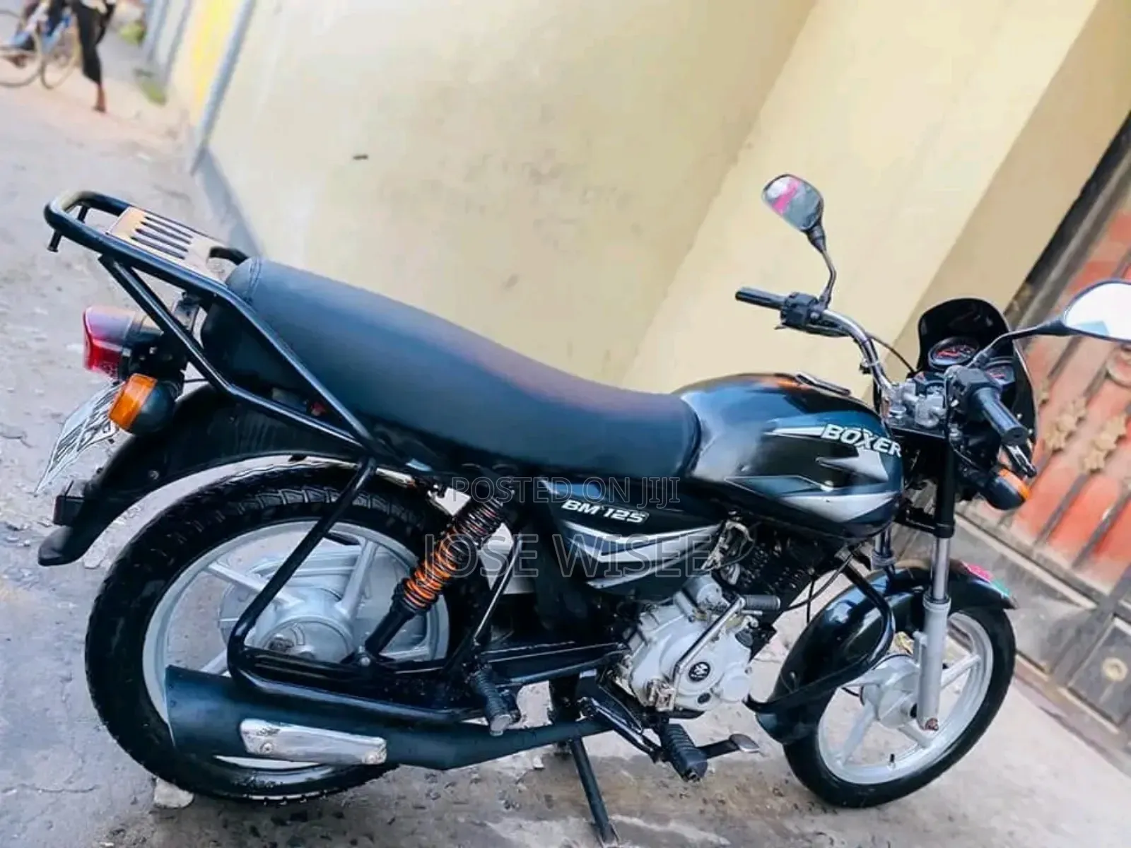 Bajaj Boxer 125 2024 Black