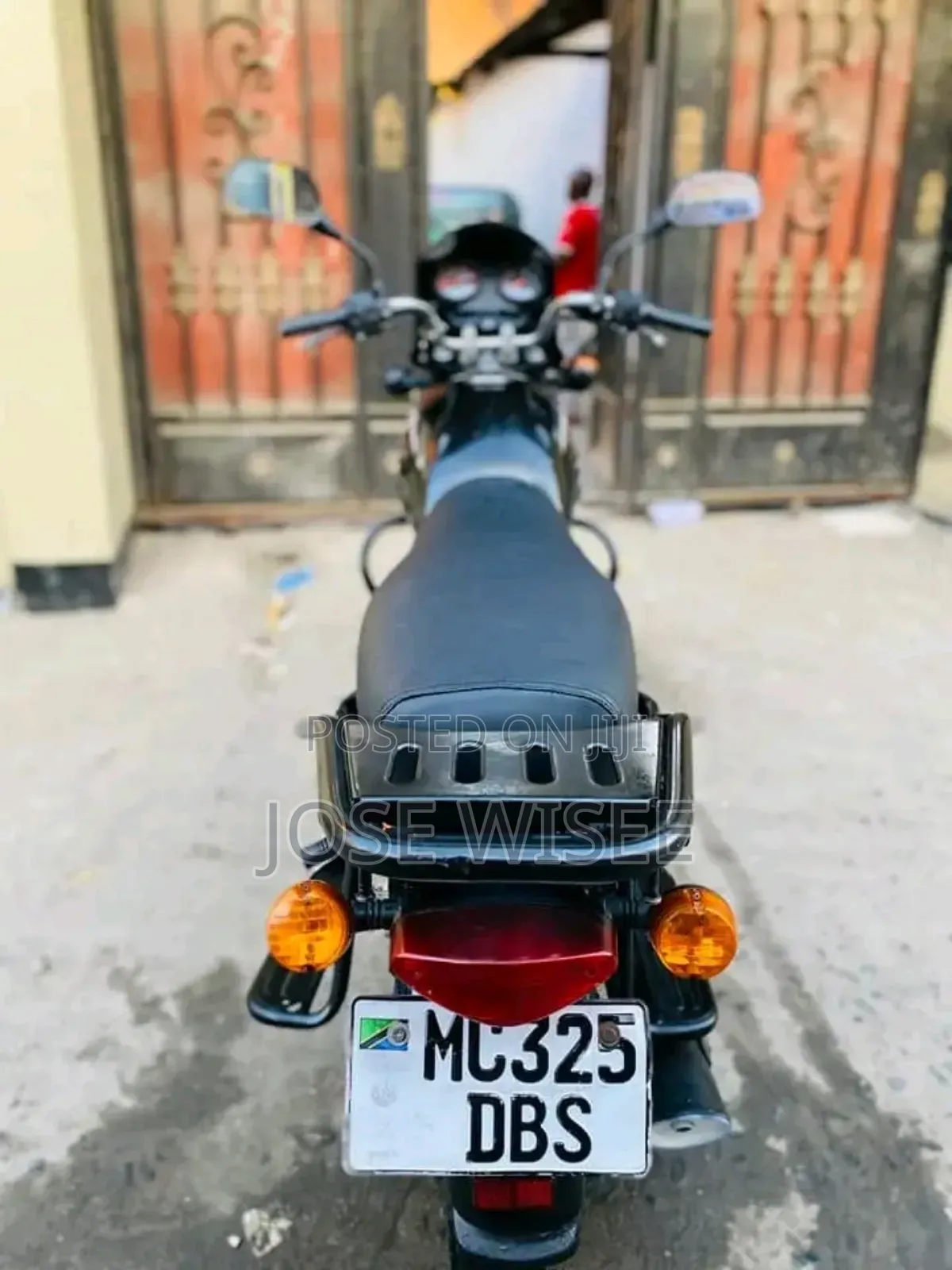 Bajaj Boxer 125 2024 Black