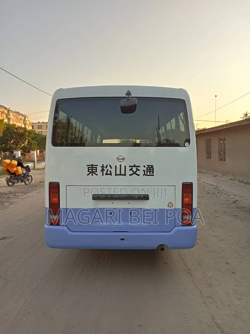 Nissan Civilian 2002 White