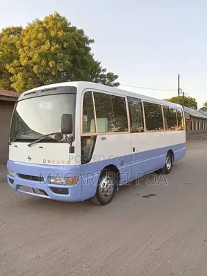 Nissan Civilian 2002 White
