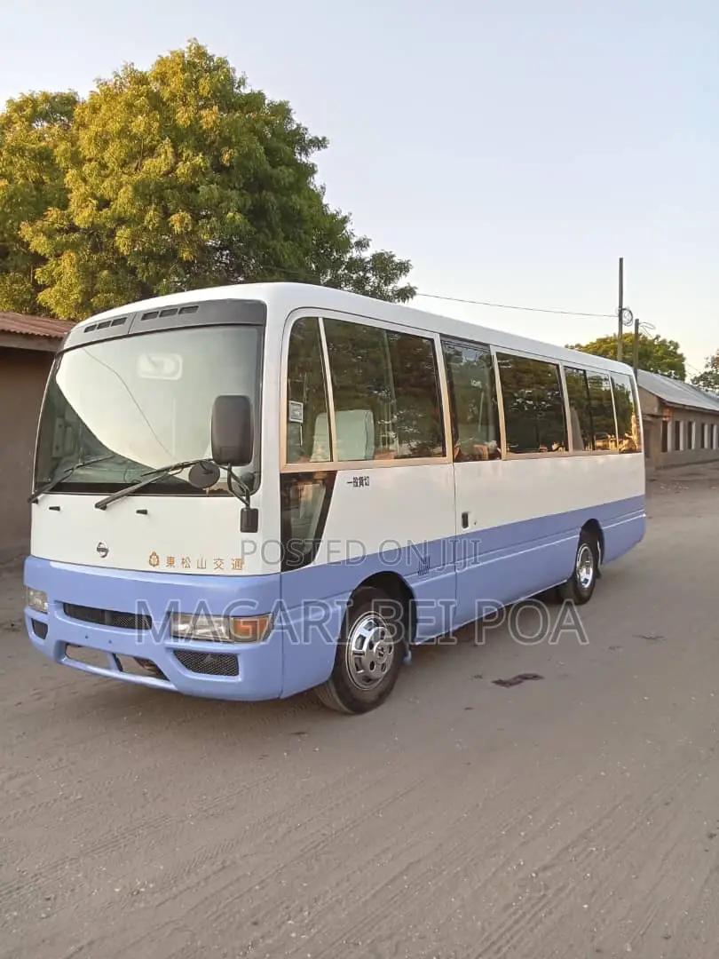 Nissan Civilian 2002 White