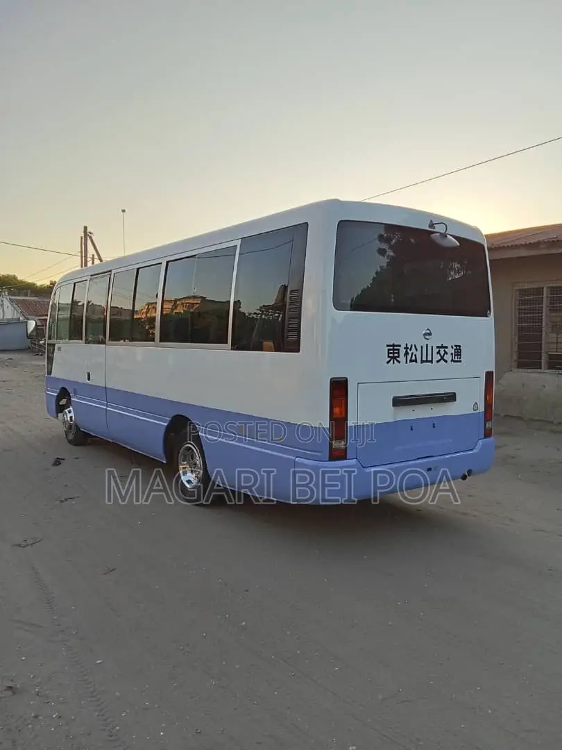 Nissan Civilian 2002 White