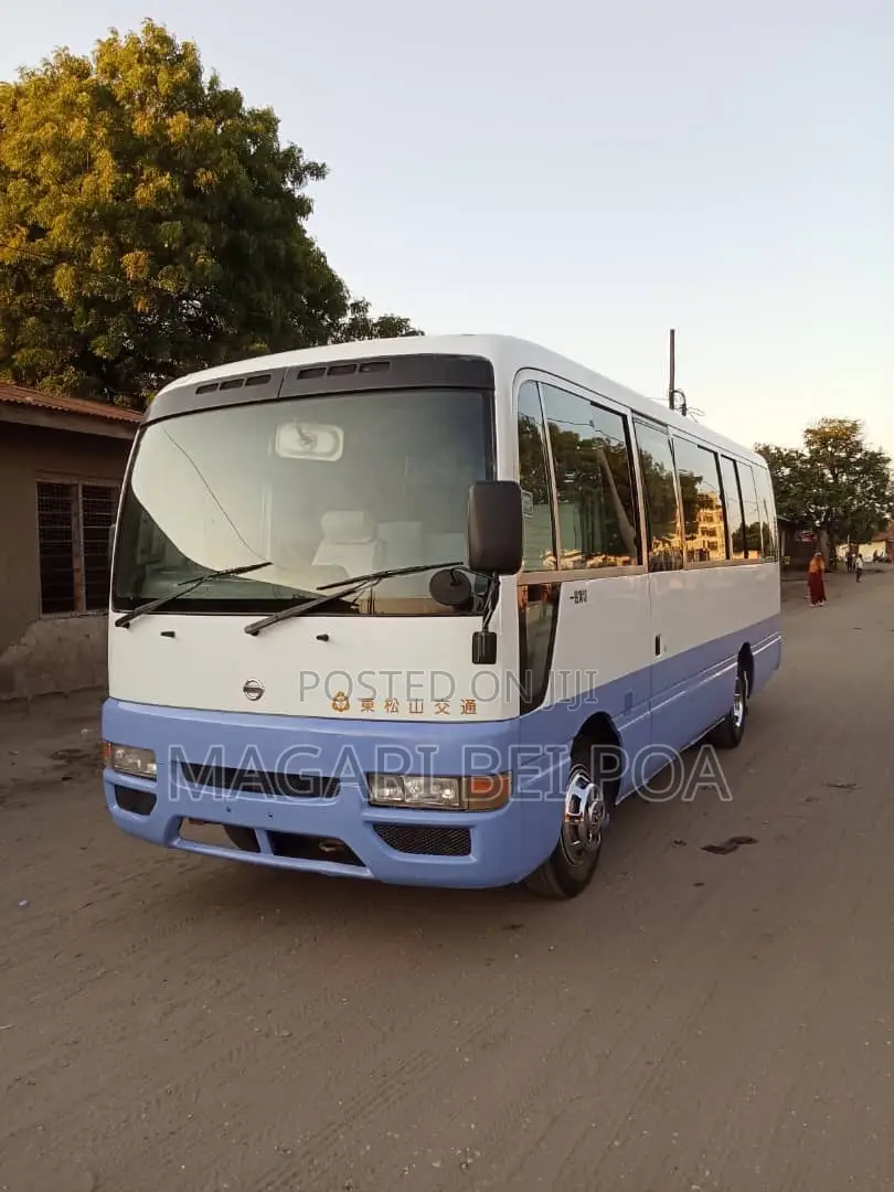 Nissan Civilian 2002 White