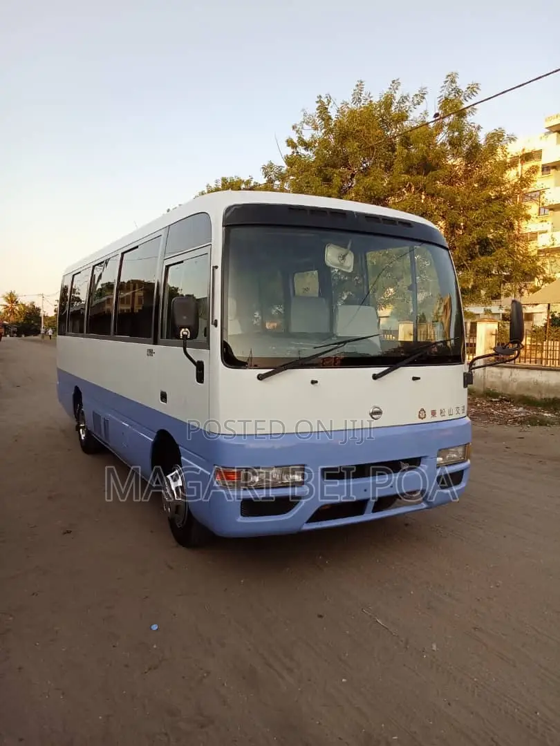 Nissan Civilian 2002 White