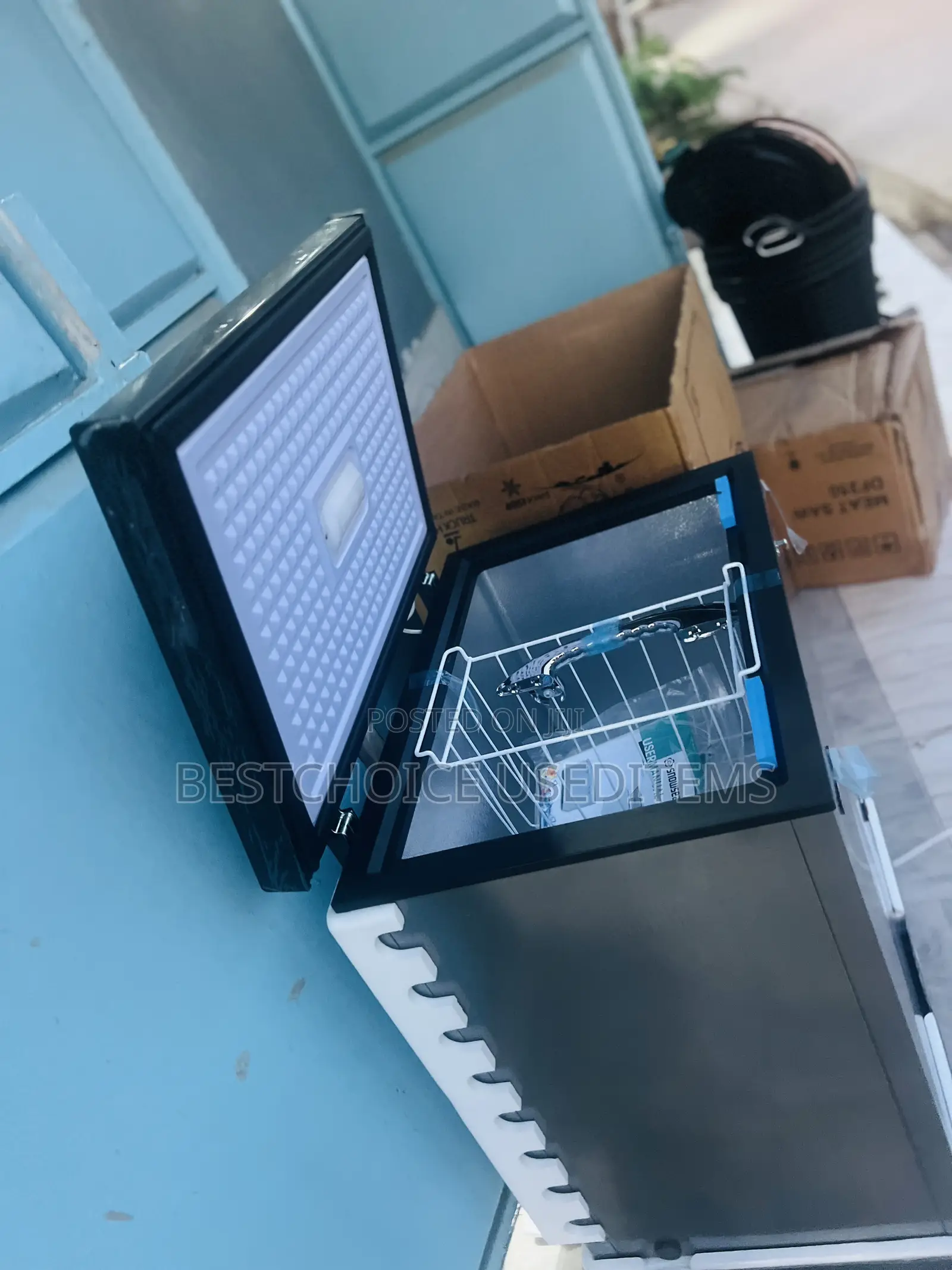 Friji Mpyaa Kabisa Bei Ya Ofaa Tuwahi Tupo Mabibo Hostel