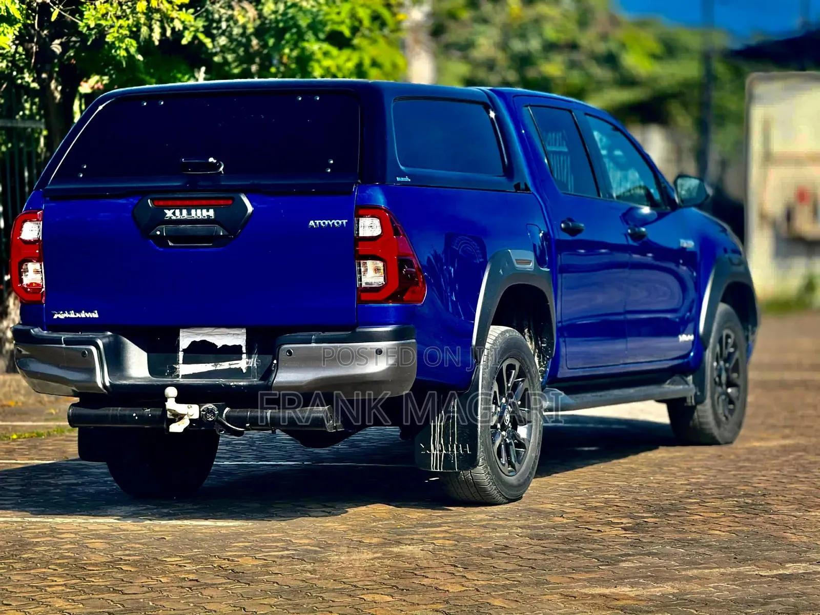 Toyota Hilux 2021 Blue