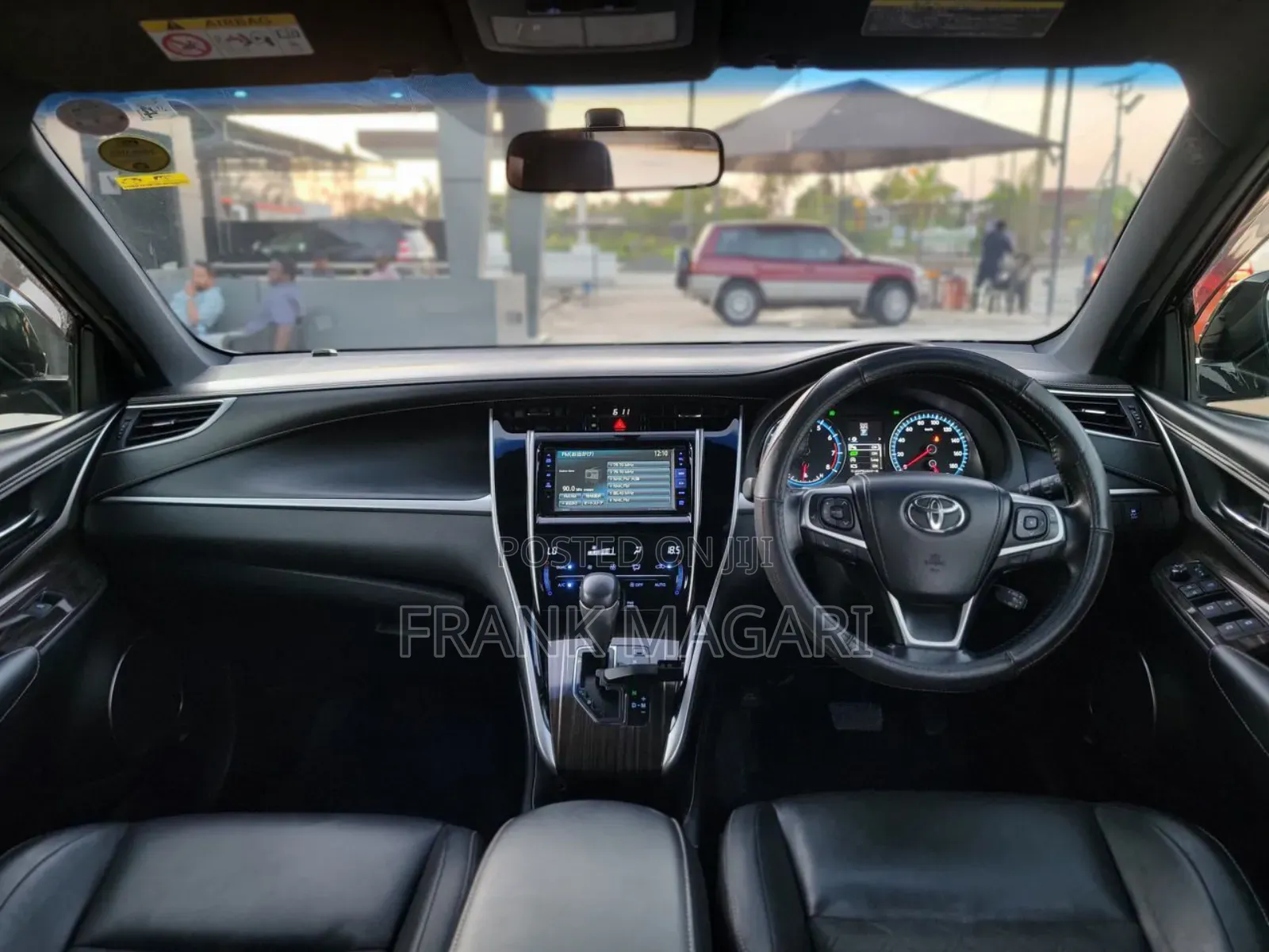 Toyota Harrier 2.0 4WD 2014 Black