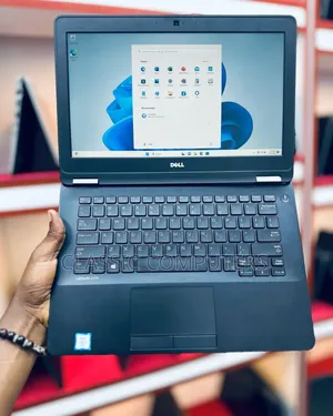 Laptop Dell Latitude 12 E7270 8GB Intel Core i5 SSD 256GB