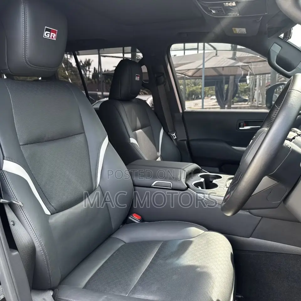 Toyota Land Cruiser 2023 Matt Black