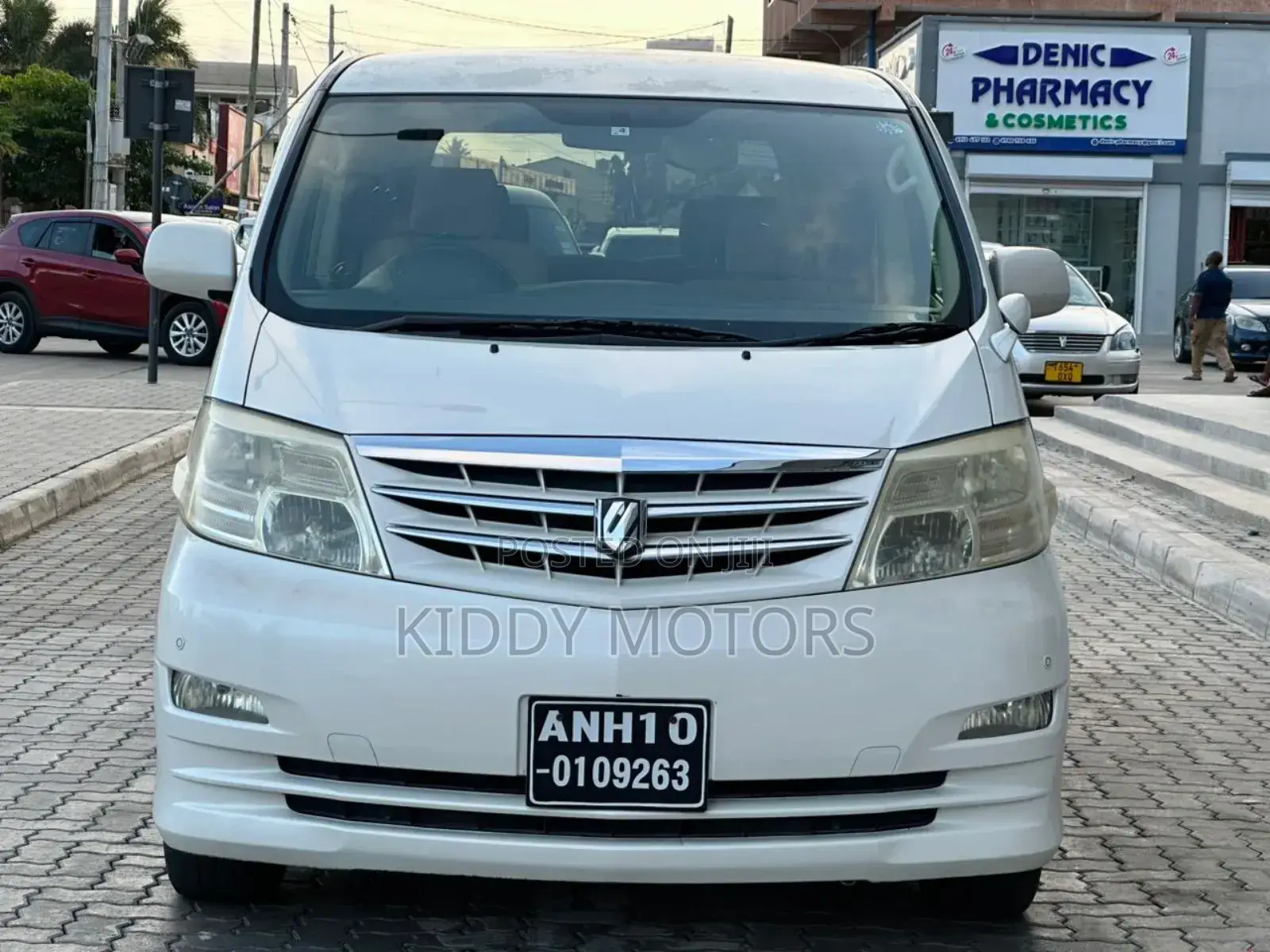 Toyota Alphard 2005 Pearl