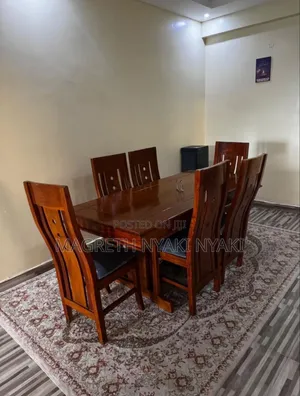 Dinning Table Mninga