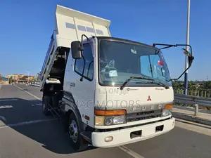 Fuso Fighter Tipper