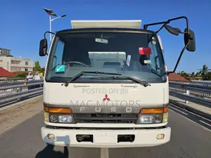 Fuso Fighter Tipper
