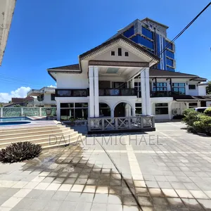 6bdrm House in Mikocheni for sale