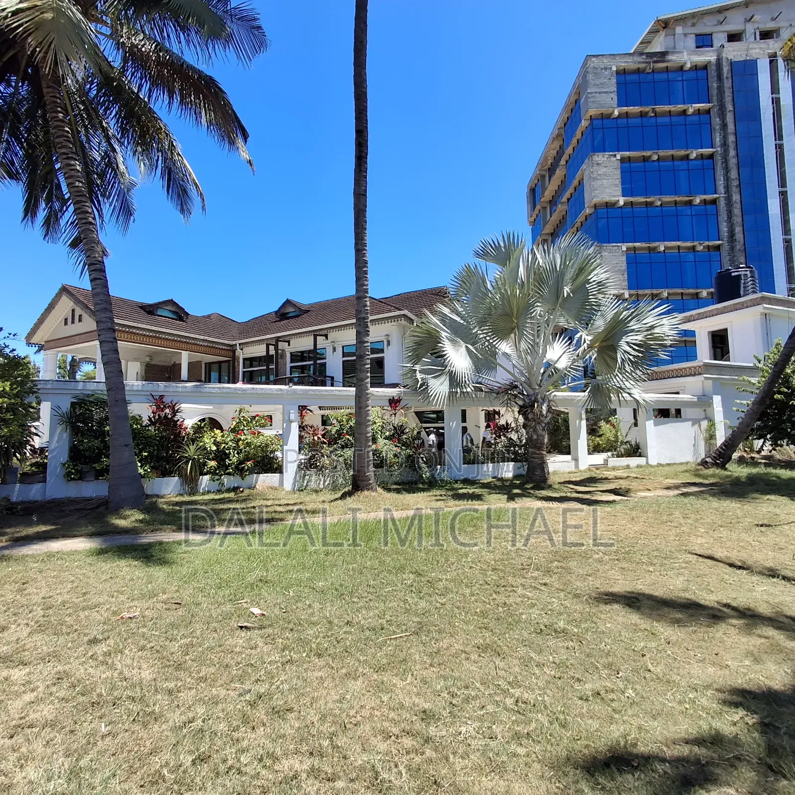 6bdrm House in Mikocheni for sale