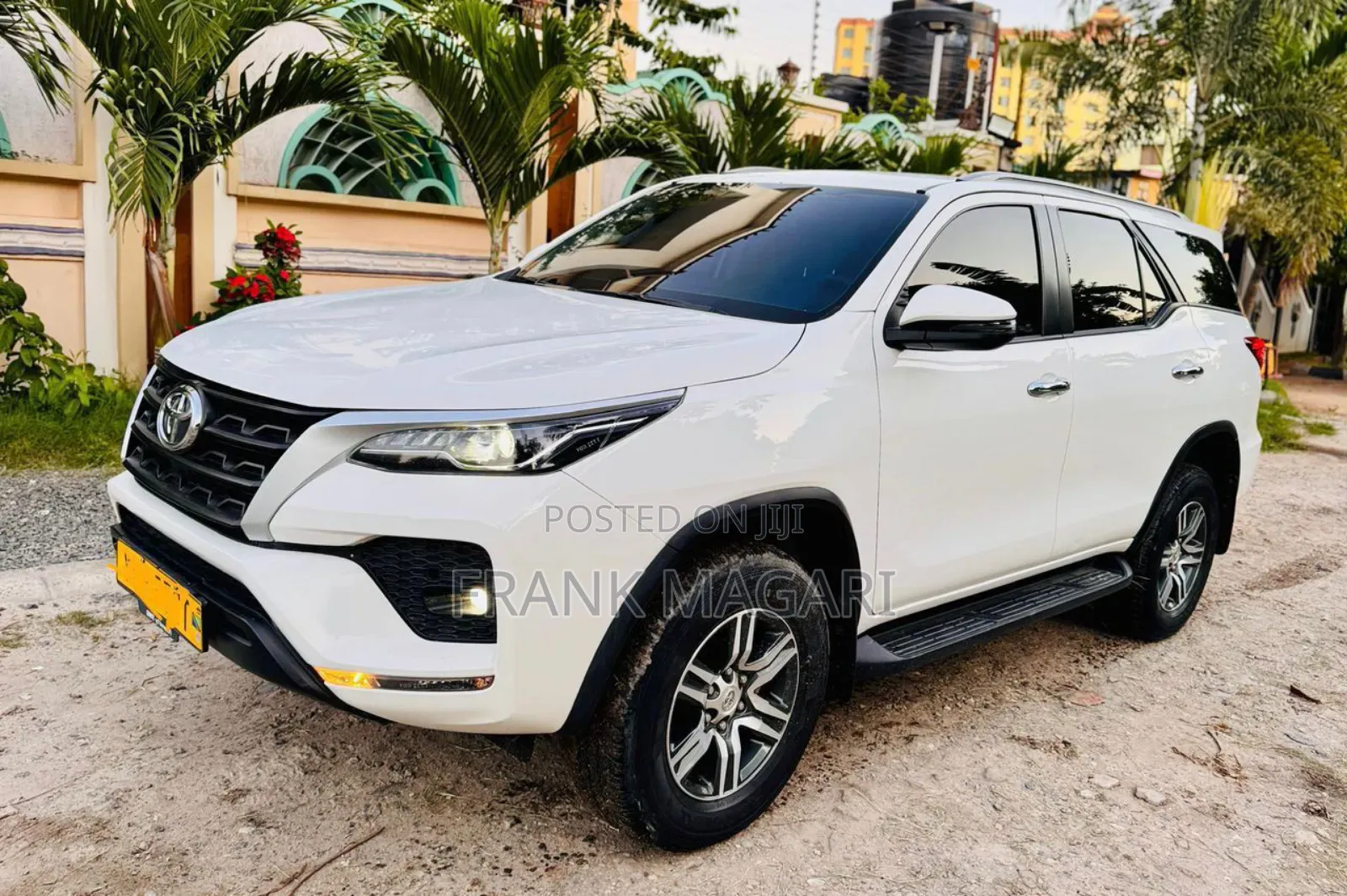 Toyota Fortuner 2022 White