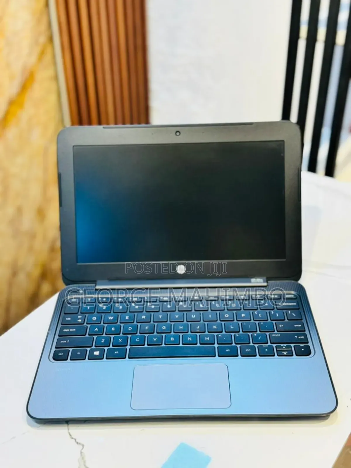 New Laptop HP 2GB Intel SSD 32GB