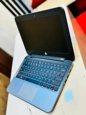 New Laptop HP 2GB Intel SSD 32GB