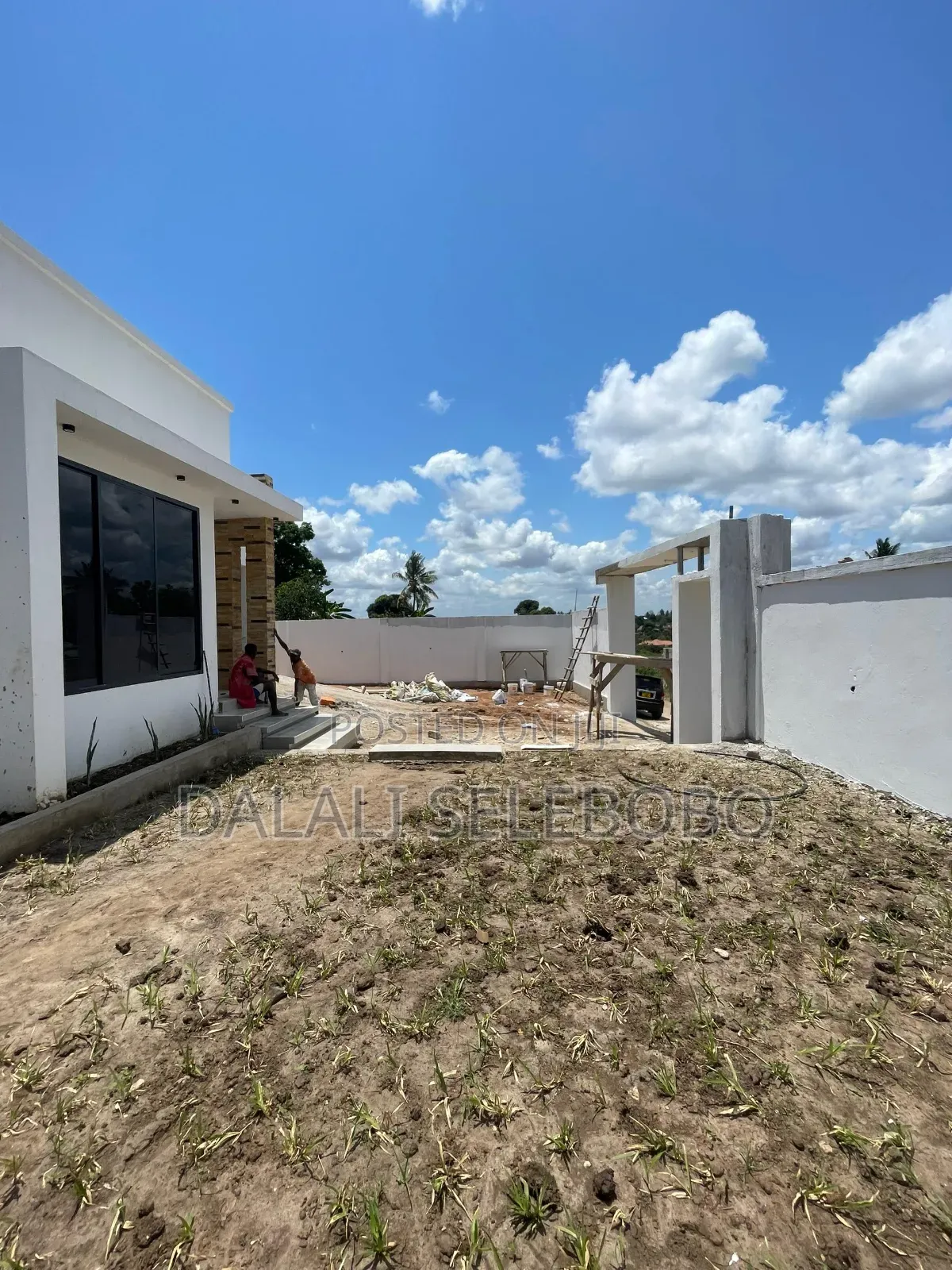 3bdrm Bungalow in Goba Lastanza for sale