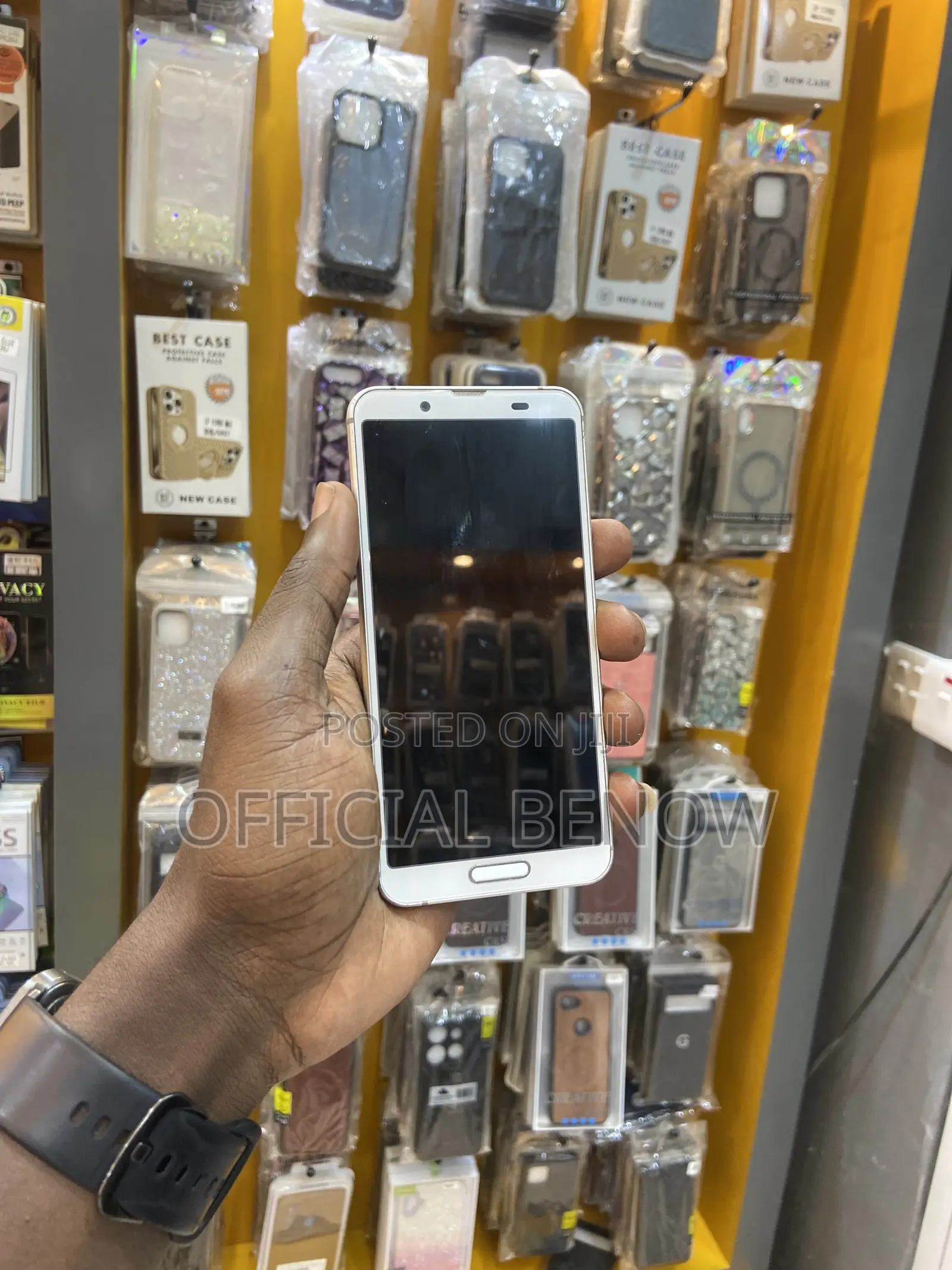 Sharp Aquos Sense 3 SHV45 64 GB Silver