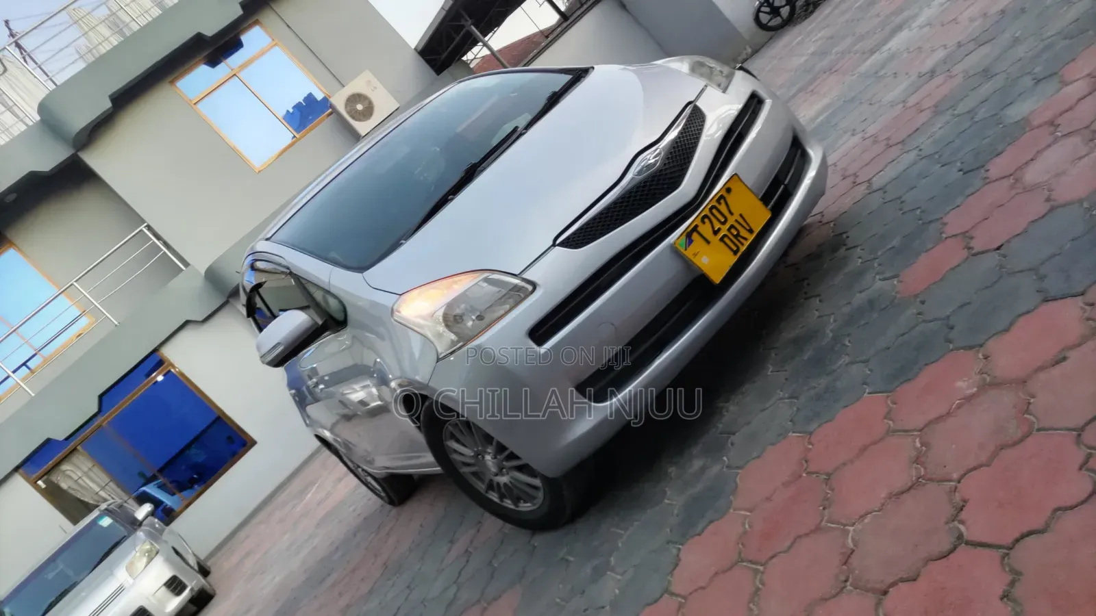 Toyota Ractis 2006 Silver