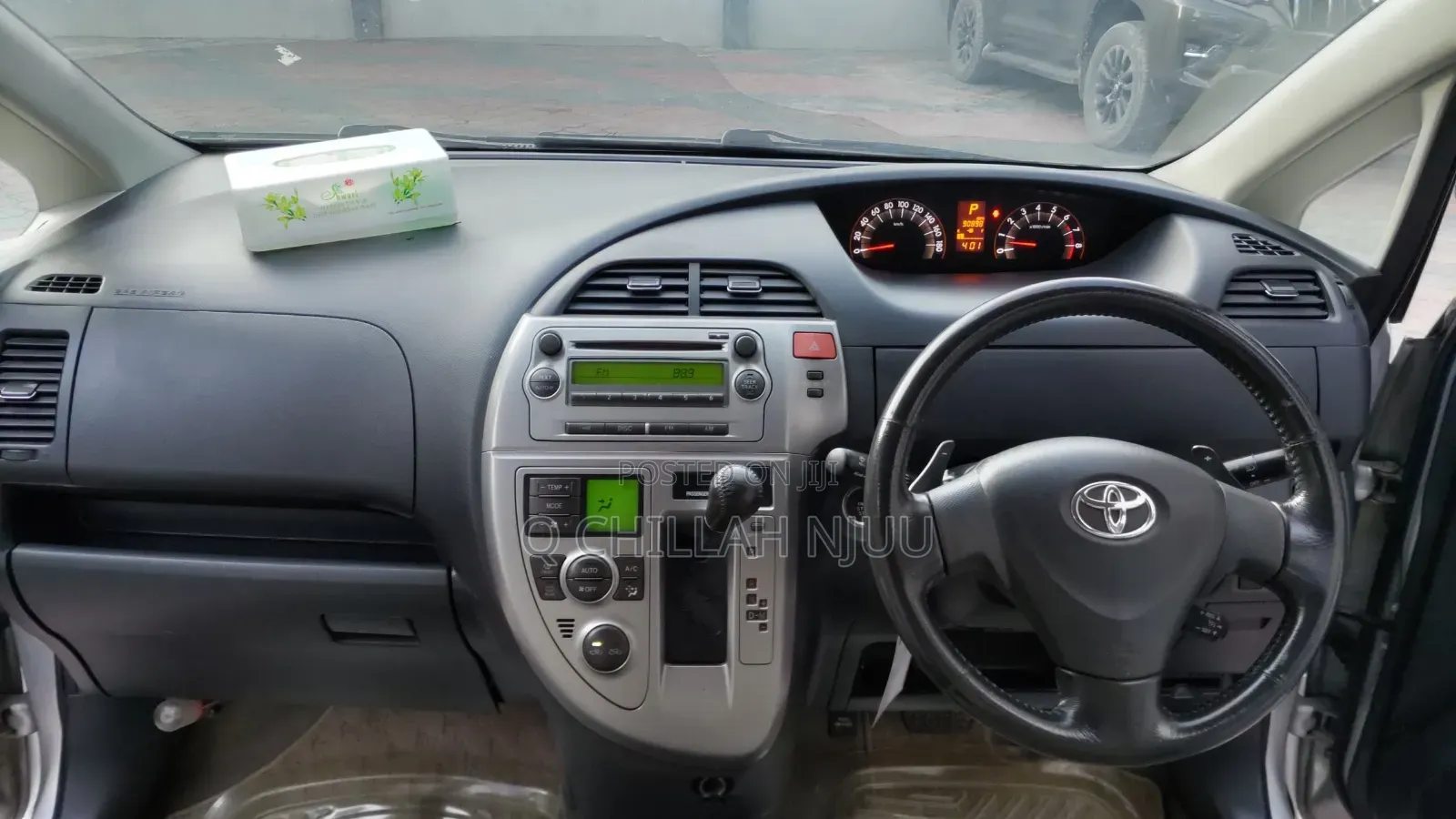 Toyota Ractis 2006 Silver