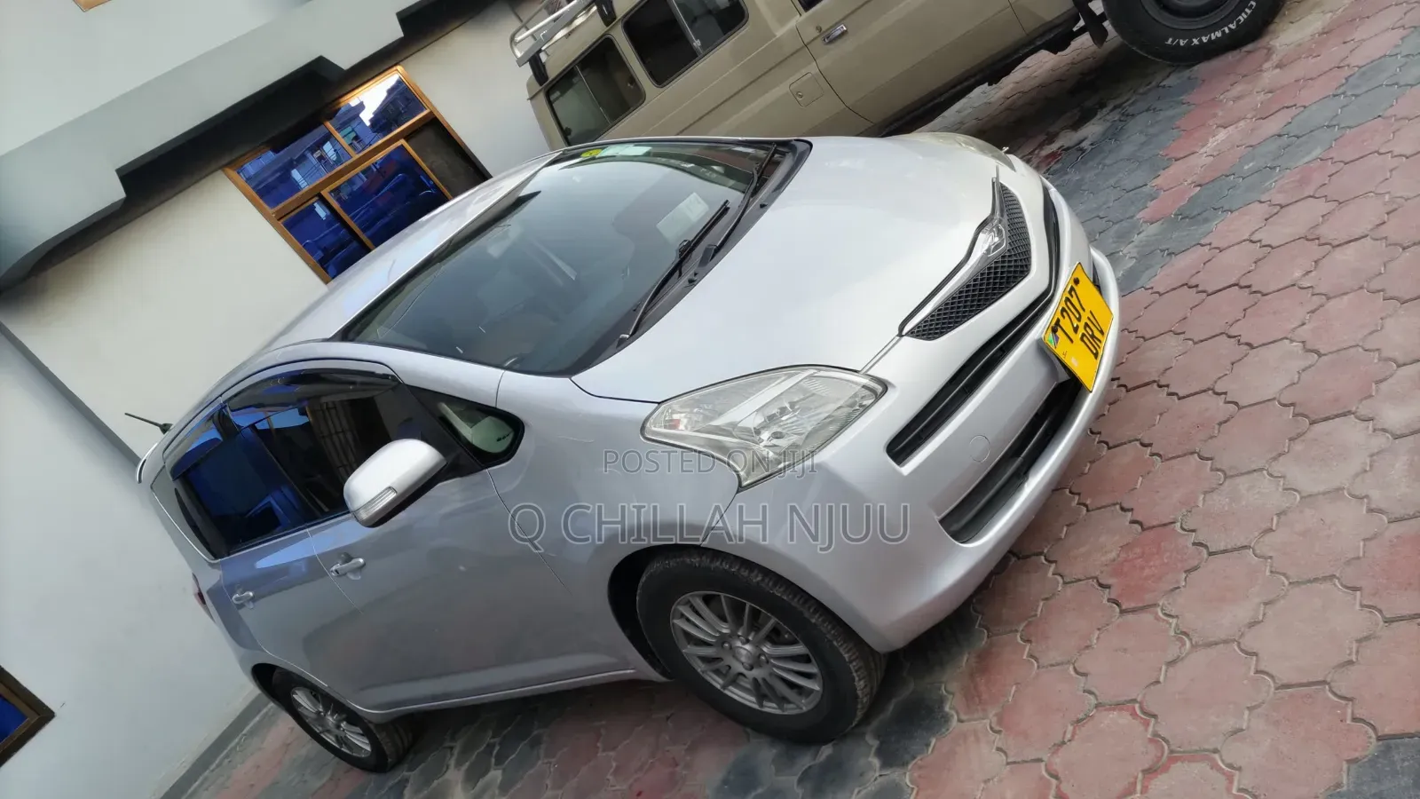 Toyota Ractis 2006 Silver
