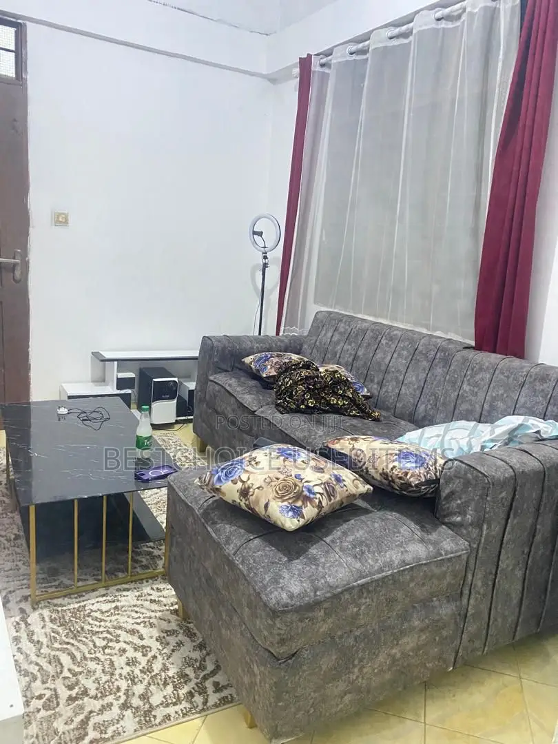 Sofa Set Used Clean Bei Kitongaa Sna Ujanja Ni Kuwahi