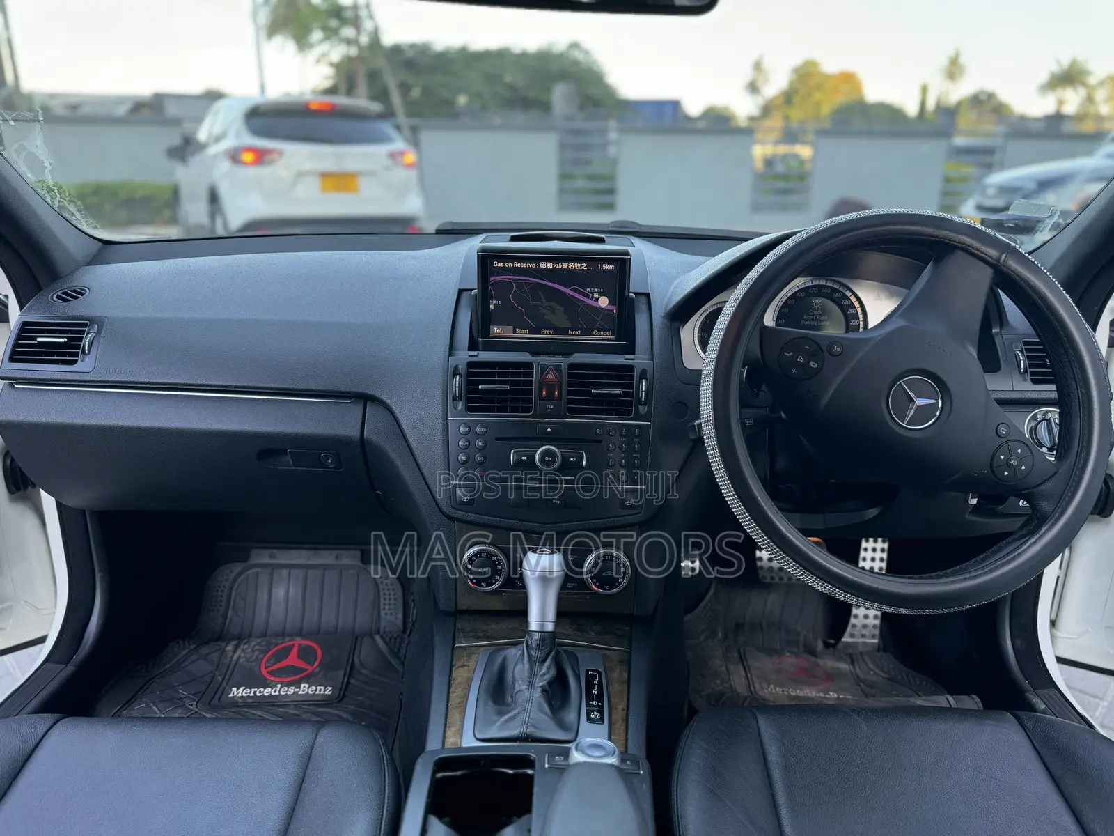 Mercedes-Benz C-Class 2009 White