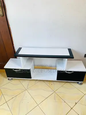 Show Case/ Tv Case