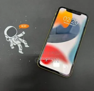 Apple iPhone 11 64 GB Yellow