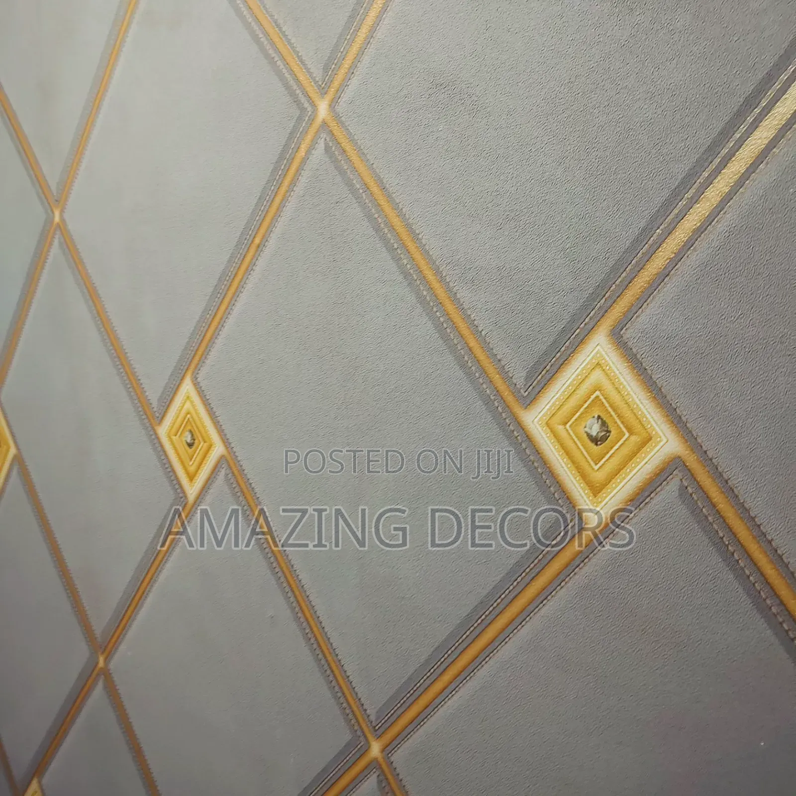 Rhombus Patterned Velvet Wallpaper
