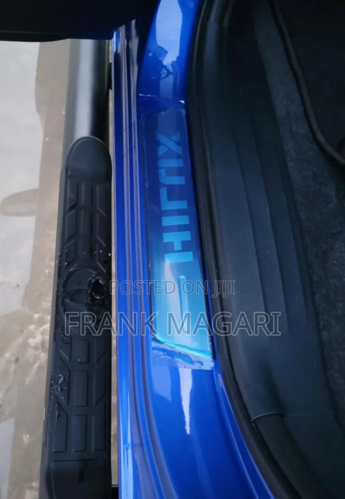 New Toyota Hilux 2023 Blue