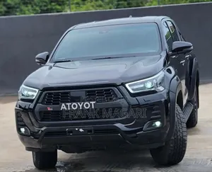 Toyota Hilux 2023 Black