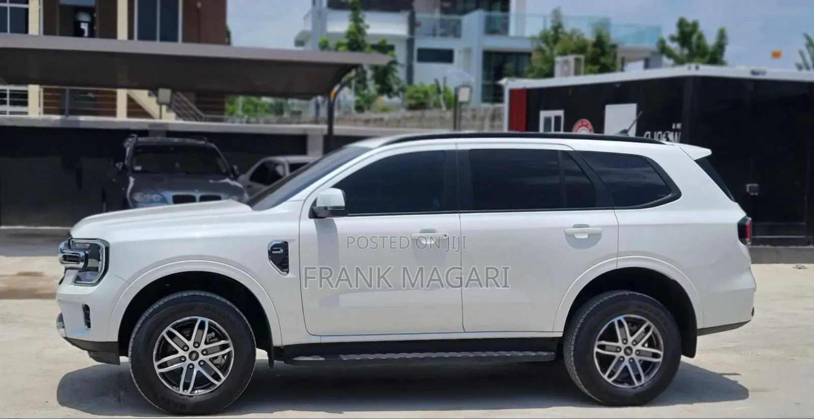 Ford Everest 2023 White