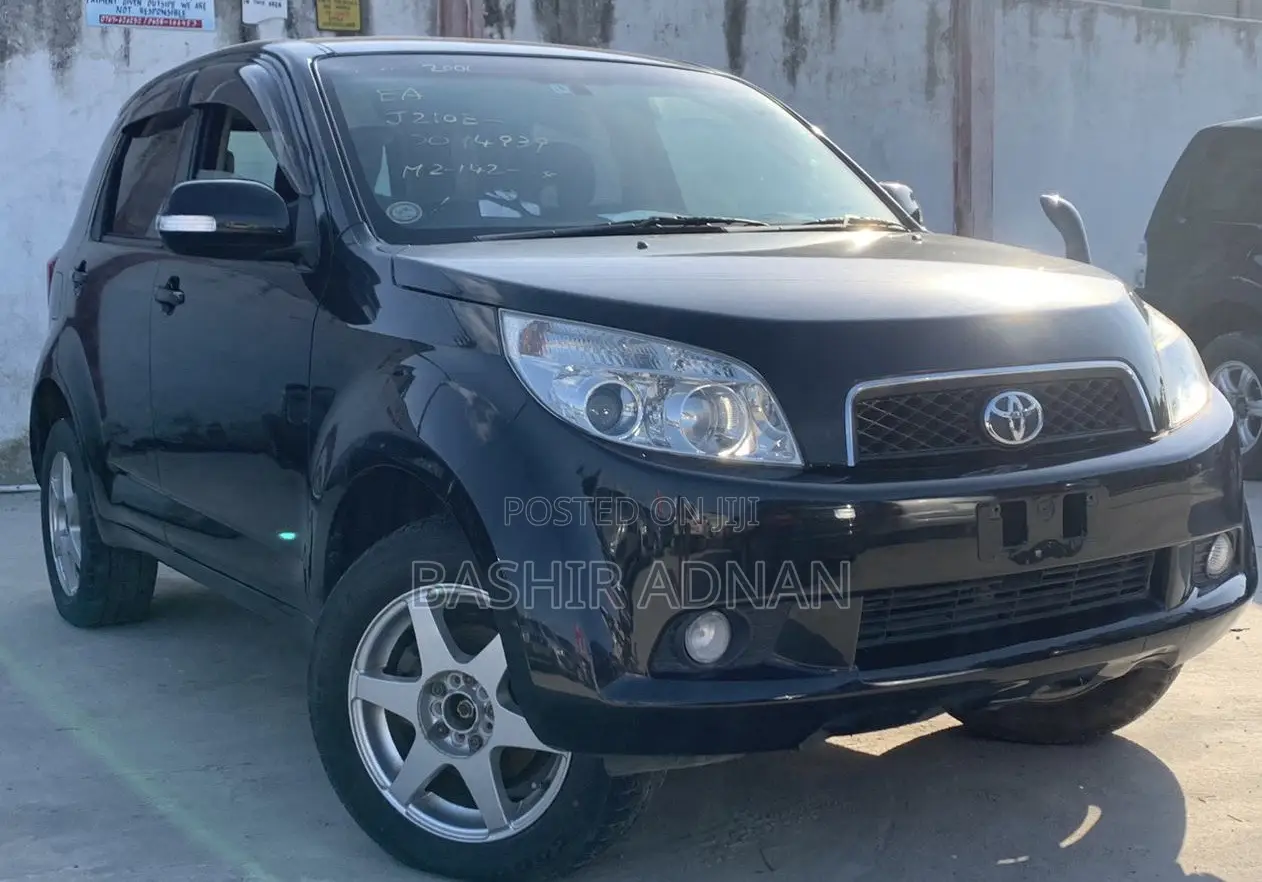 Toyota Rush 1.5 AWD 2007 Black