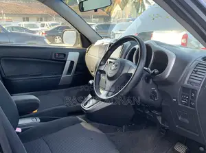 Toyota Rush 1.5 AWD 2007 Black