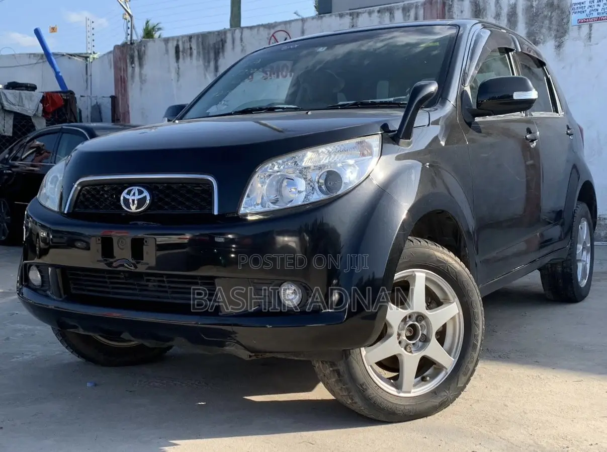 Toyota Rush 1.5 AWD 2007 Black