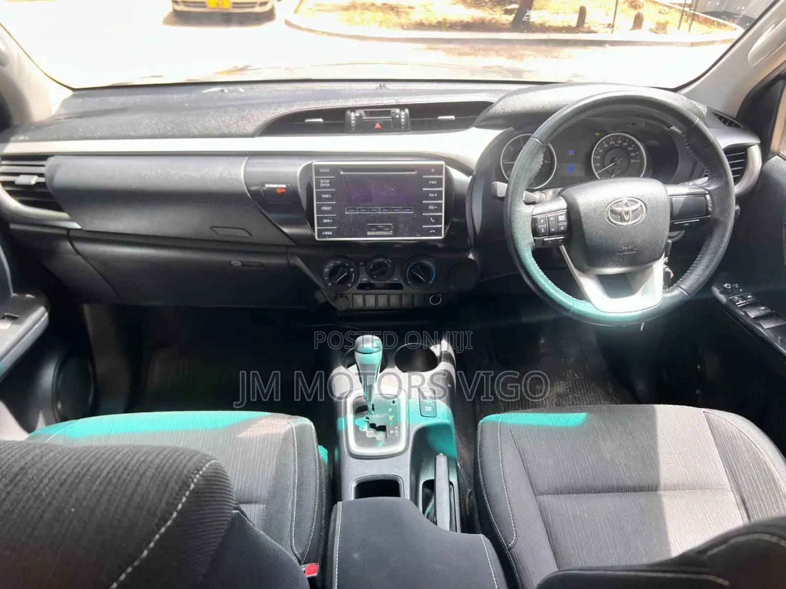 Toyota Hilux 2018 Gray