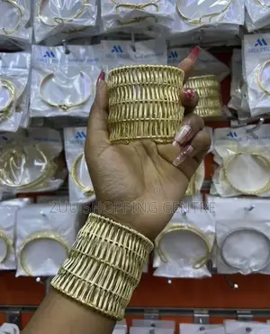Amazing Bangles