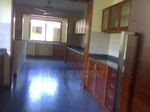 6bdrm House in Mikocheni for rent