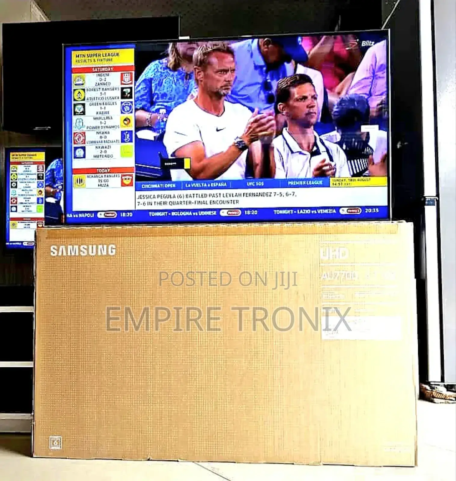 Samsung 43" (UA43AU7700) Crystal UHD Smart Led Television