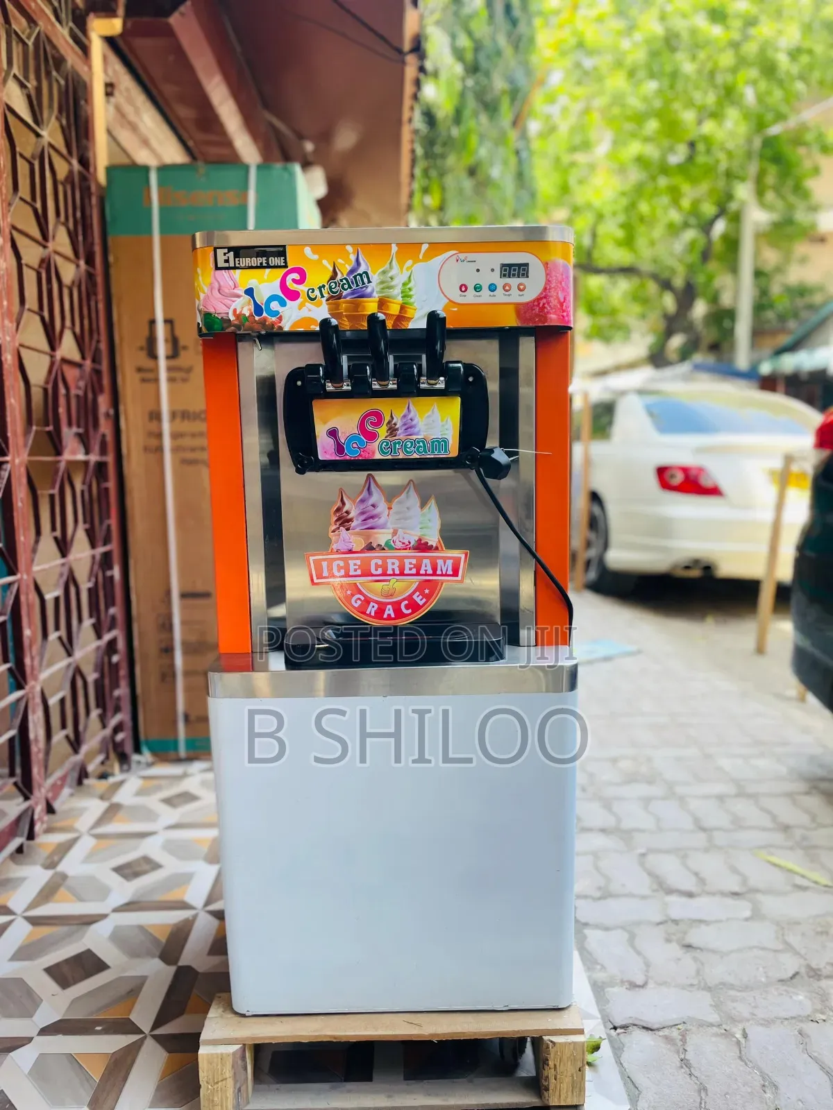 Ice Cream Maker