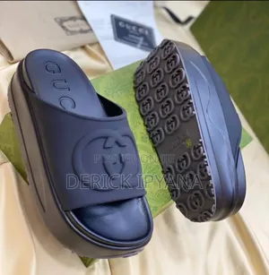 New Gucci Sandals