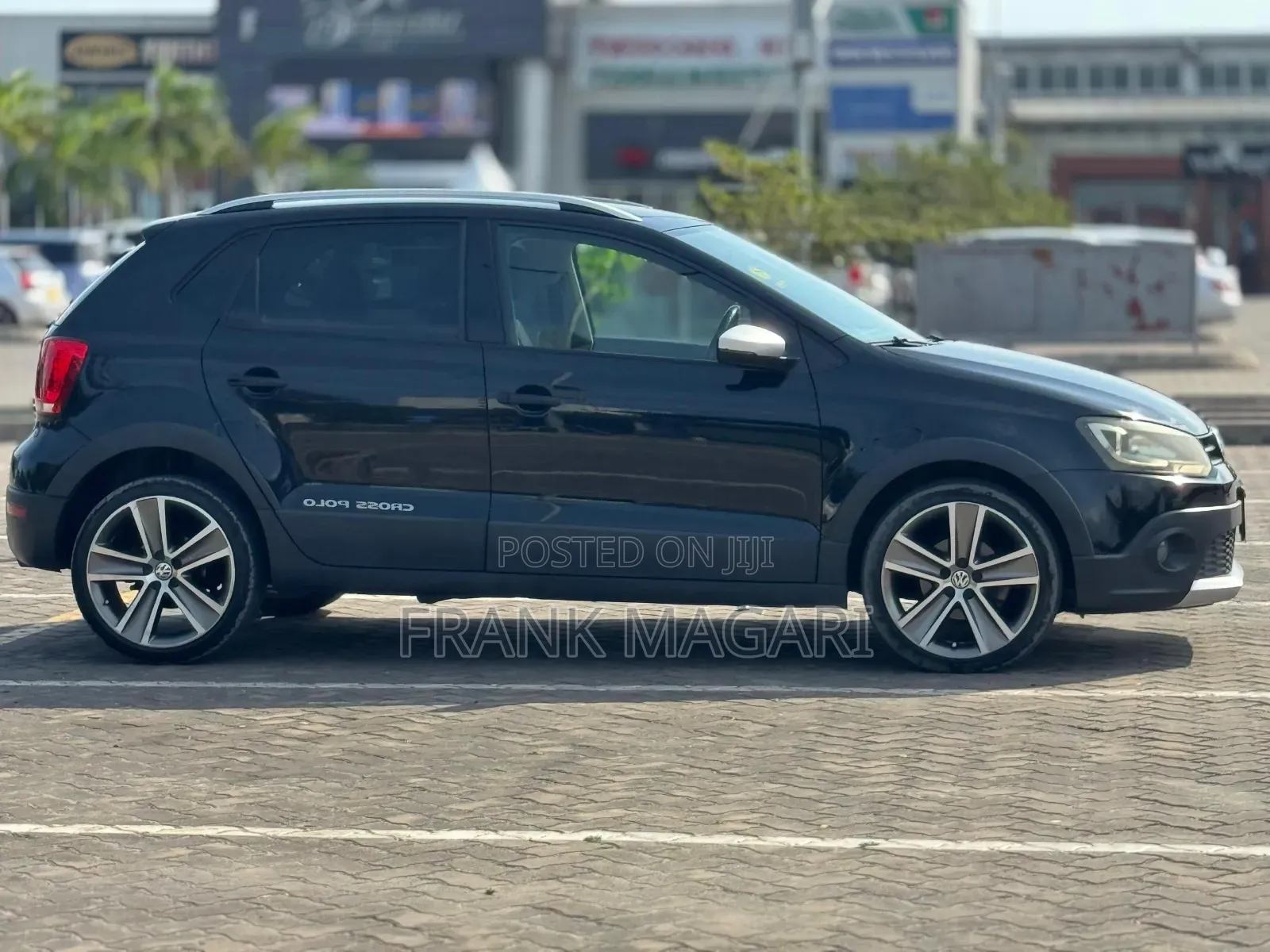 Volkswagen Polo 2011 Black